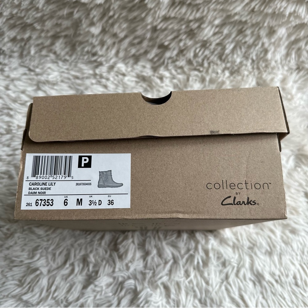 Clarks Caroline Lily Suede Ankle Boots Black New In Box Size 6 - Picture 8 of 8